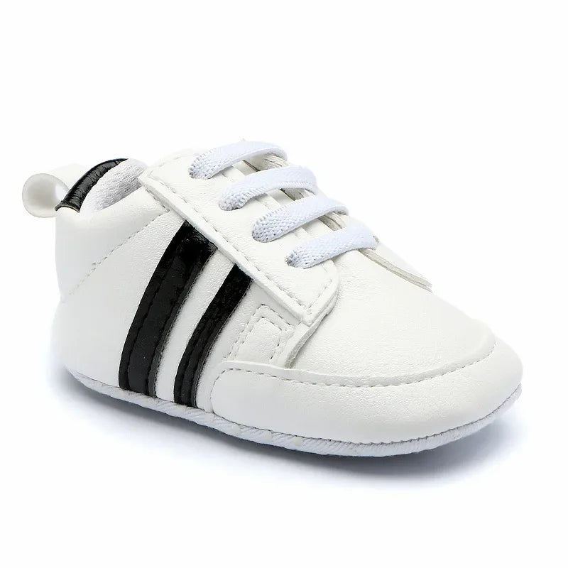 Newborn Baby Lace-Up Sneakers – PU Leather (0-18M).