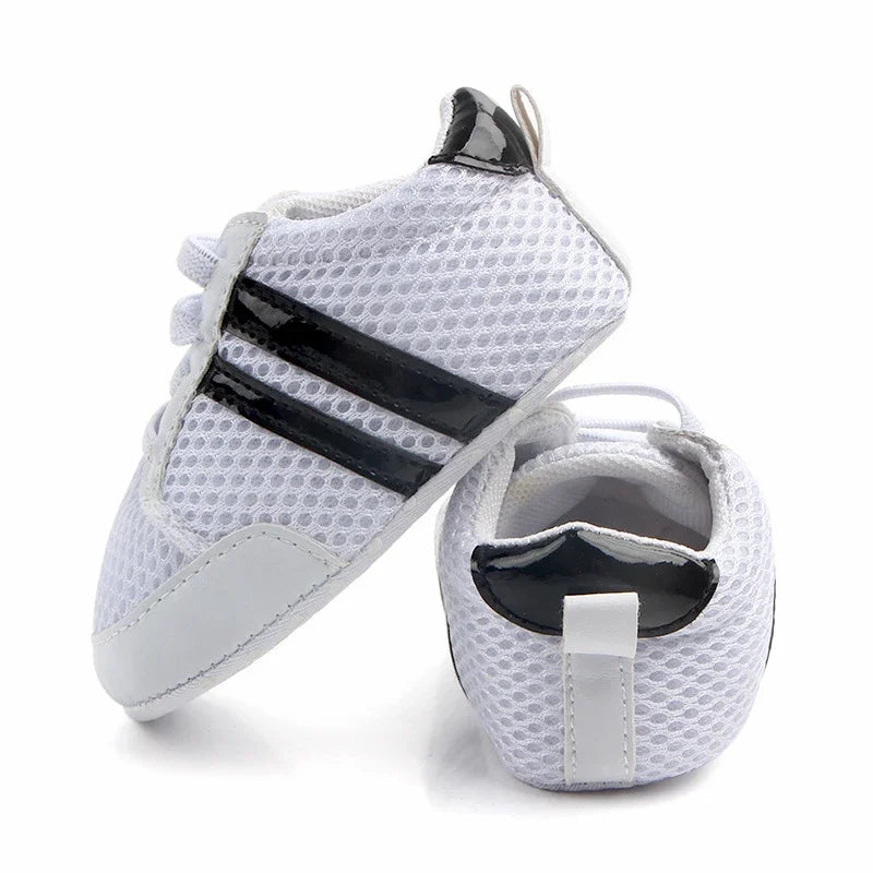 Newborn Baby Lace-Up Sneakers – PU Leather (0-18M).